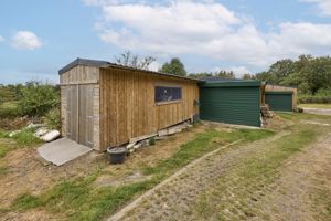 Photo 17- click for photo gallery